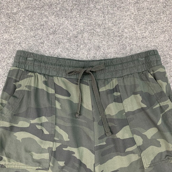 Splendid Sweat Short Womens M Medium Green Camo Elastic Drawcord Waist Pockets - Picture 3 of 10